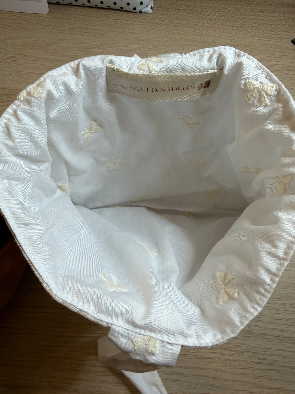 Pochette Protège Livre / Liseuse - Format Broché - Mini Vichy Blanc I Crème x Noeud
