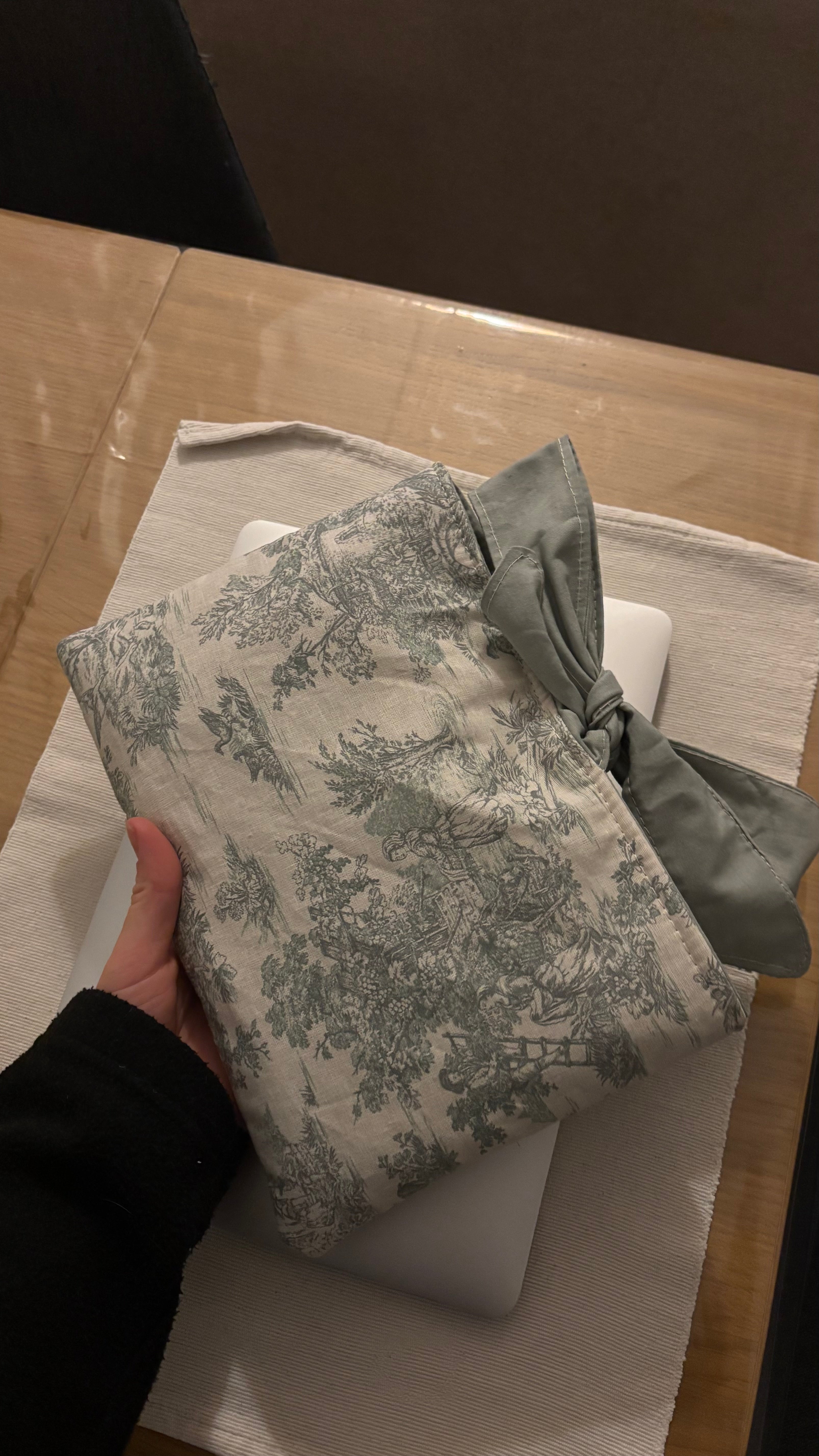 Pochette protège-livre (2 Formats) - Personnalisable